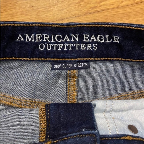 American Eagle Outfitters Hi Rise Shortie Jean Shorts Size 4 - Picture 4 of 5